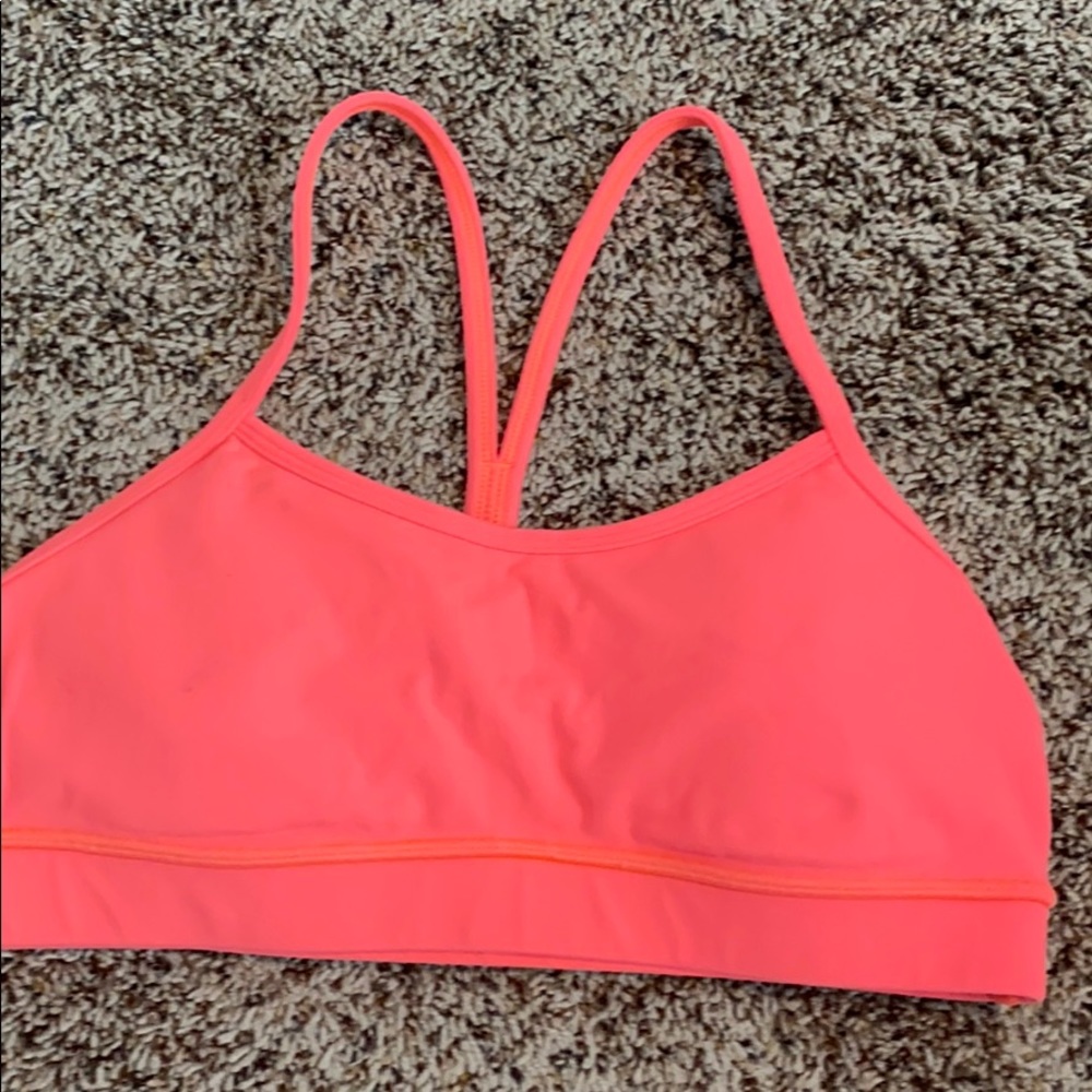 Lululemon sports bra